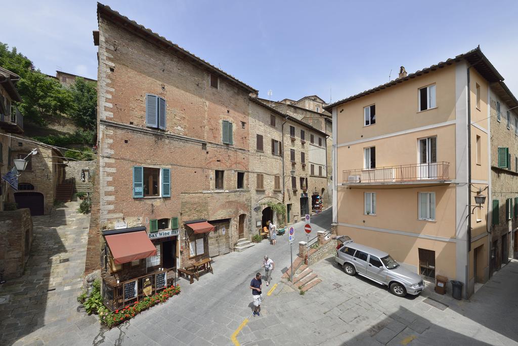 Palazzo Tombesi Trecci * Montepulciano